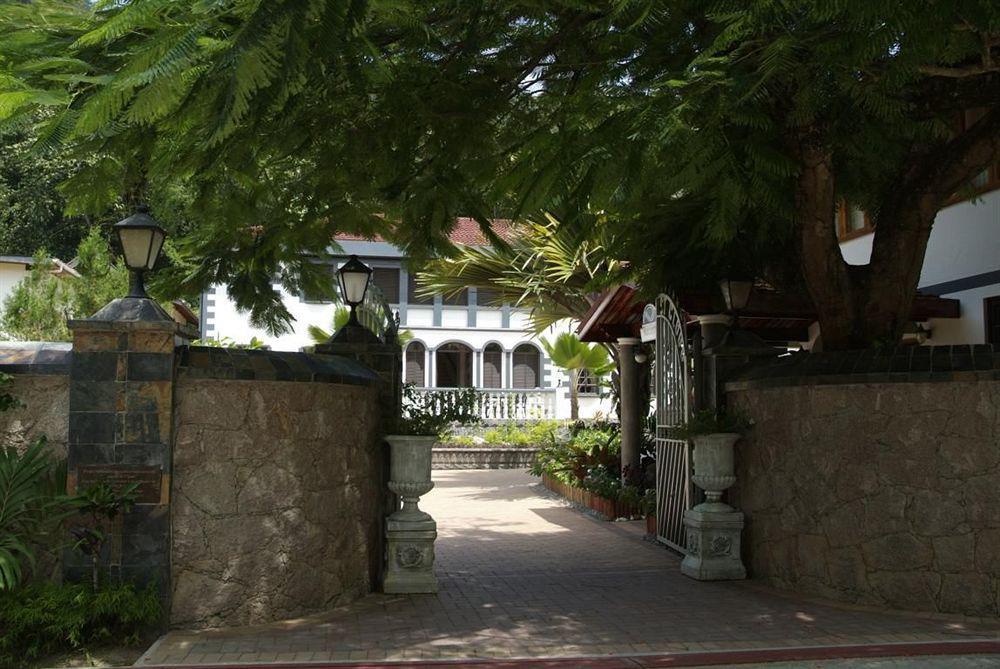 圣云城堡酒店 拉迪格岛 外观 照片